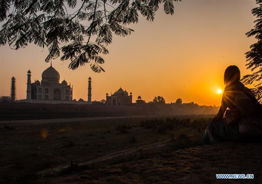 Photo taken on Dec. 22, 2016 shows the Taj Mahal under sunset in Agra, India. China will hold the Conference on Dialogue of Asian Civilizations starting from May 15. Under the theme of \