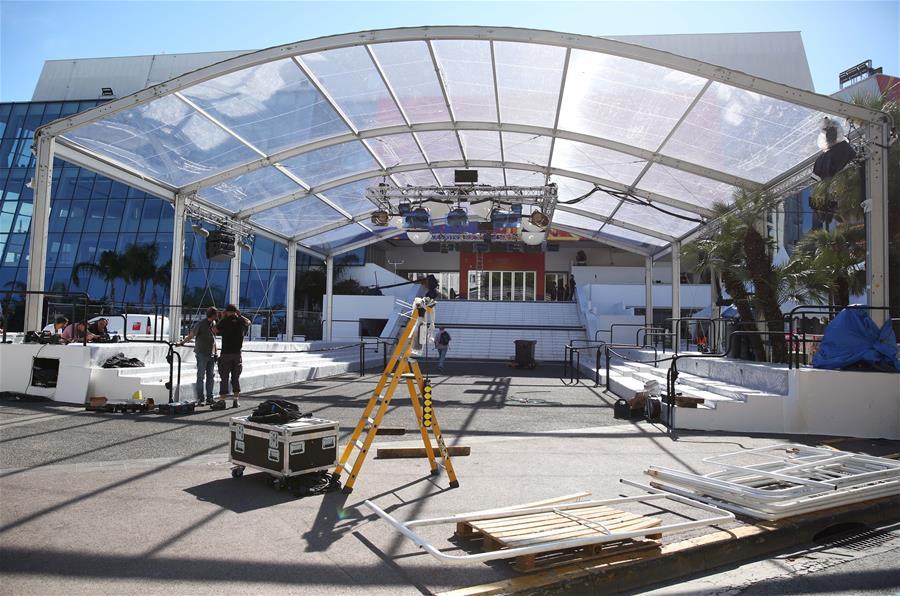 Workers make preparations for the 72nd edition of Cannes Film Festival in Cannes, France, on May 13, 2019. The 72nd edition of Cannes Film Festival will kick off on May 14. (Xinhua/Gao Jing)