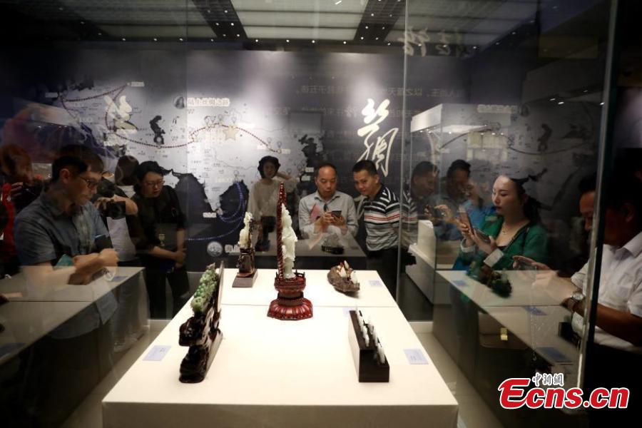 A Xinjiang jade exhibition opens at the Gulangyu Foreign Cultural Relics Museum in Xiamen City, Fujian Province, May 13, 2019. A total of 25 jade articles originally from northwest China’s Xinjiang Uygur Autonomous Region will be on display during the two-month show.  (Photo: China News Service/Li Siyuan)