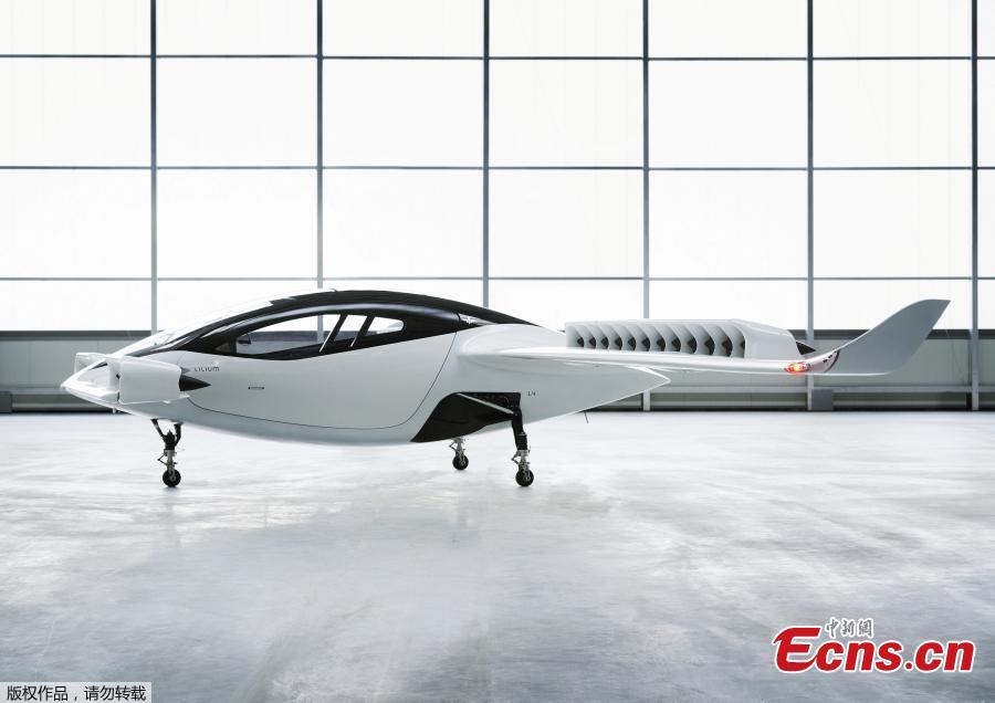 An illustration obtained from the Lilium website on May 16, 2019, shows a battery-powered five-seater aircraft prototype, that Lilium hopes to bring into service by 2025. (Photo/Agencies)