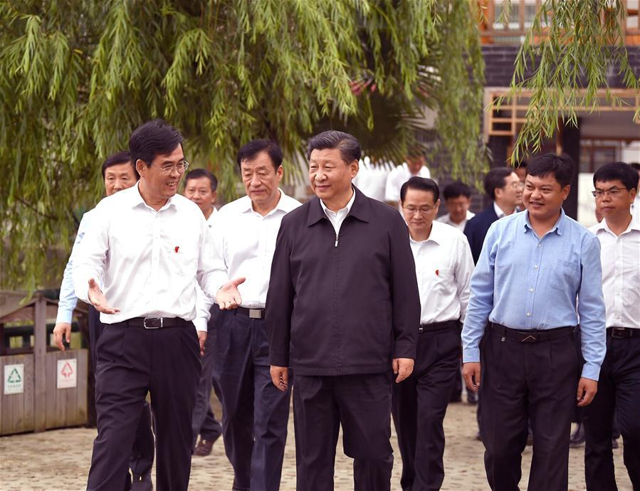 Chinese President Xi Jinping, also general secretary of the Communist Party of China Central Committee and chairman of the Central Military Commission, visits Tantou Village in Yudu County, Ganzhou City, during an inspection tour of east China\'s Jiangxi Province on May 20, 2019. (Xinhua/Xie Huanchi)