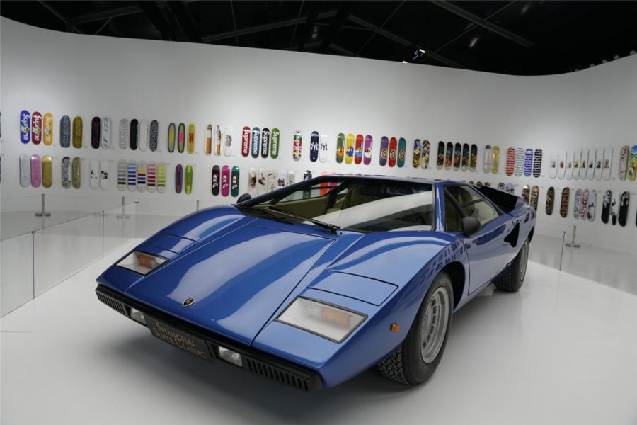 The Countach entered production as the LP400 with a 3.9 L engine delivering 276 kW. (Photo/chinadaily.com.cn)