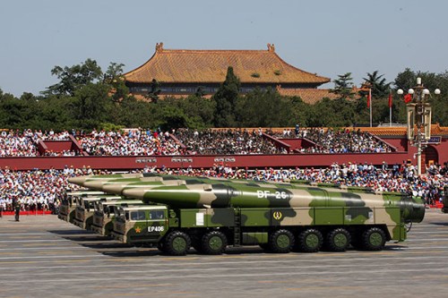 DF-26 missiles appear in a parade marking the 70th anniversary of the end of World War II in Beijing on Sept. 3, 2015. (Photo/China Daily) DF-26 missiles appear in a parade marking the 70th anniversary of the end of World War II in Beijing on Sept. 3, 2015. (Photo/China Daily)