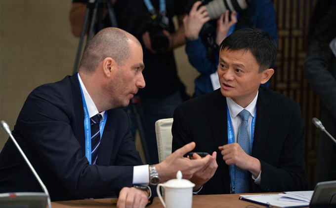 Chinese, Russian entrepreneurs hold round-table discussion at 2nd WIC