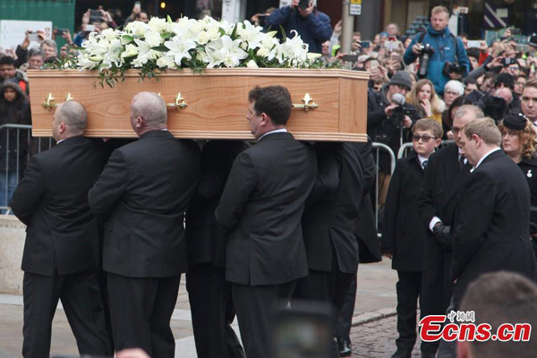 Stephen Hawking's funeral draws crowds in Cambridge