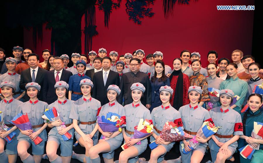 DPRK top leader watches ballet performed by Chinese artists