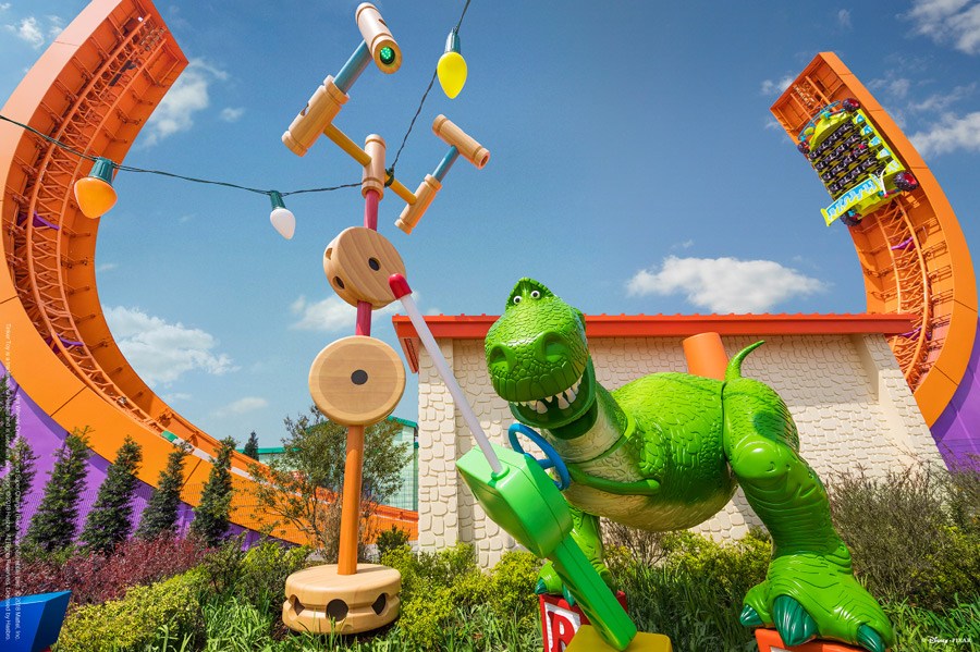 Shanghai Disney Resort opens new attraction