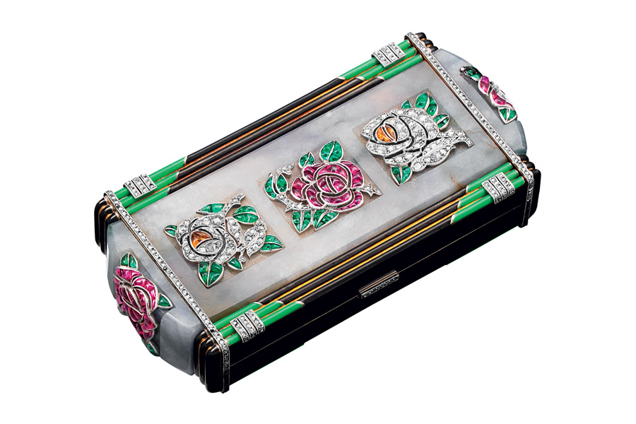Luxury jewelry collection graces Beijing