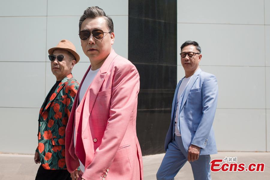 Outfits turn ordinary men into fashion stars 
